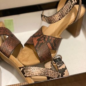 Alfani sandals with heel, never worn, snake print